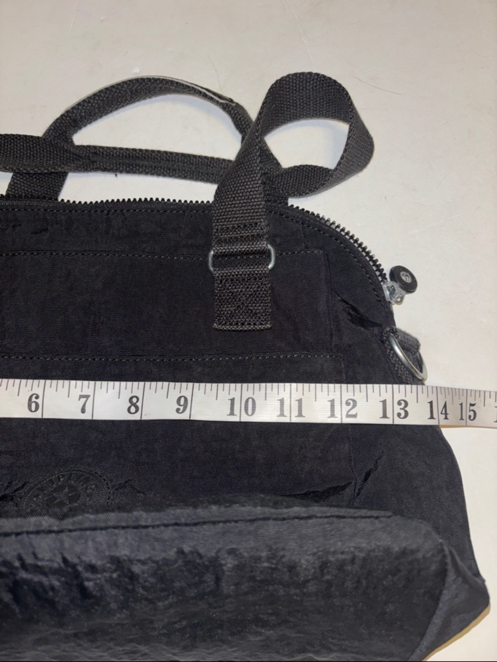 KIPLING..THE “FELICITY”SHOULDER BAG…BLACK NYLON LEATHER HANDLES LOTS OF POCKETS - Picture 11 of 12